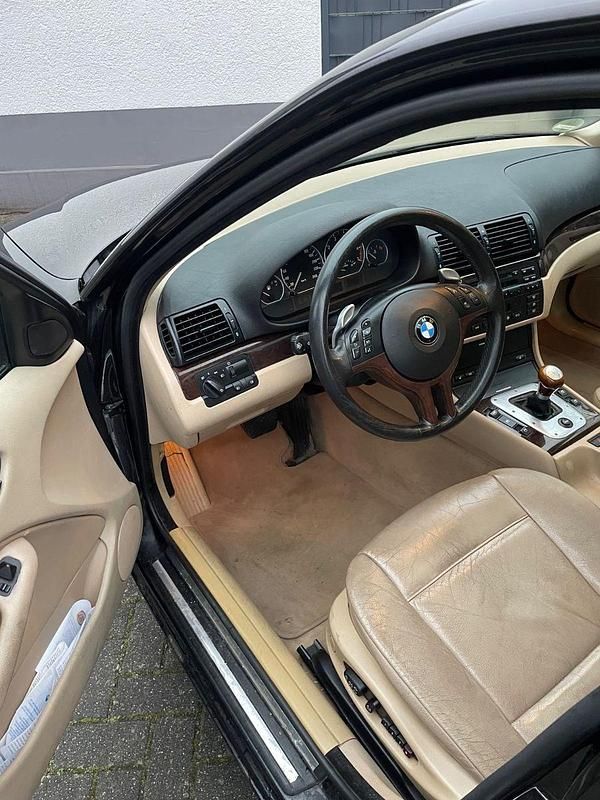 Gebraucht BMW 330 231 PS (169 kW) 2002 Schwarz Limousine