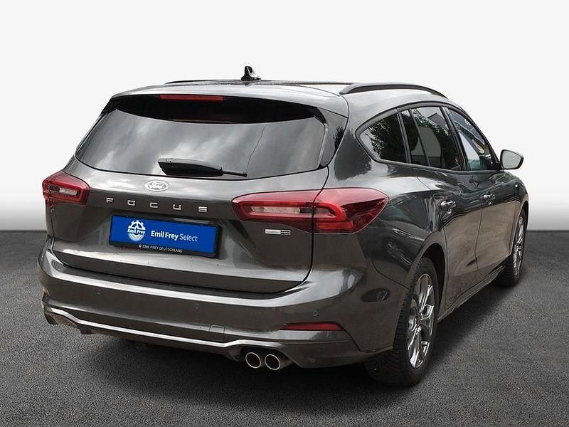Gebraucht Ford Focus ST-Line 155 PS (114 kW) 2023 Magnetic grau metallic Kombi