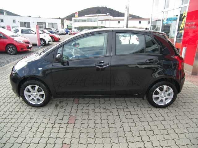 Gebraucht Toyota Yaris Team 87 PS (63 kW) 2008 Schwarz metallic Kleinwagen