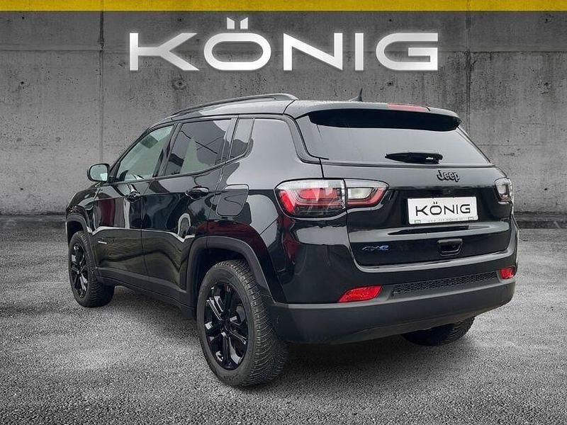 Gebraucht Jeep Compass Limited 239 PS (175 kW) 2022 Schwarz SUV