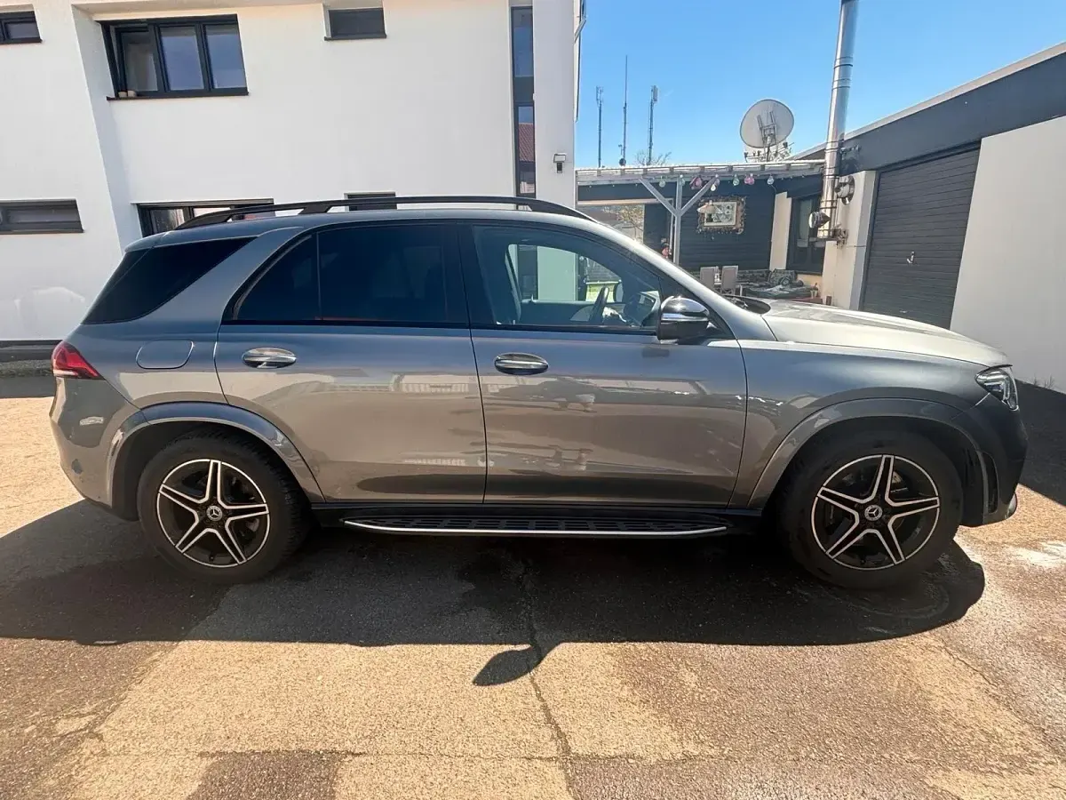 Gebraucht Mercedes GLE450 AMG 367 PS (269 kW) 2020 Grau SUV