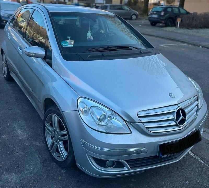 Gebraucht Mercedes B200 2005 Silber Van / Kleinbus