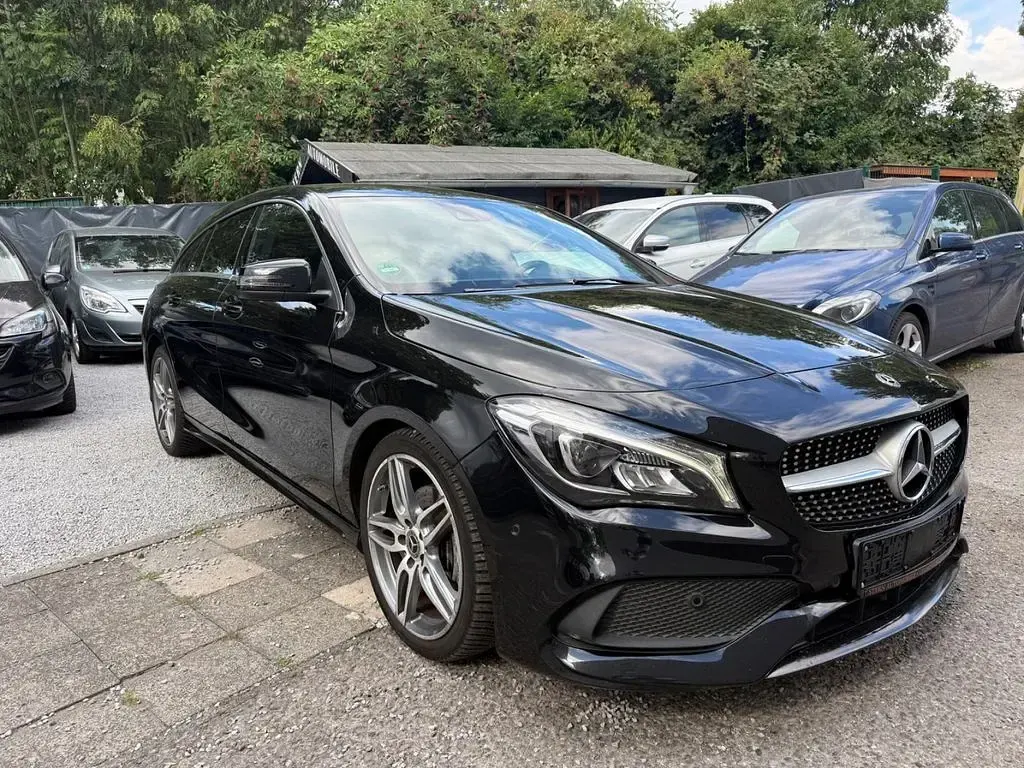 Gebraucht Mercedes CLA180 AMG 122 PS (89 kW) 2018 Schwarz Coupé