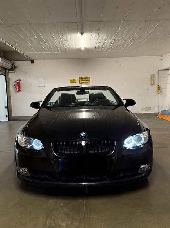 Schwarz Gebraucht 2008 BMW 320 Cabriolet M Performance Cabrio | 11.500 € (Fairer Preis) - Bild 1/4