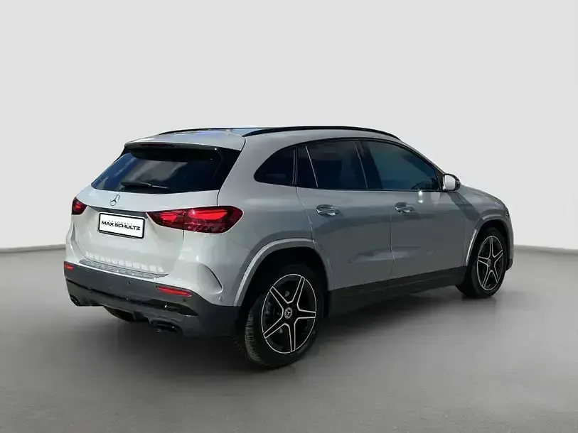 Gebraucht Mercedes GLA200 AMG line 163 PS (119 kW) 2026 Grau SUV