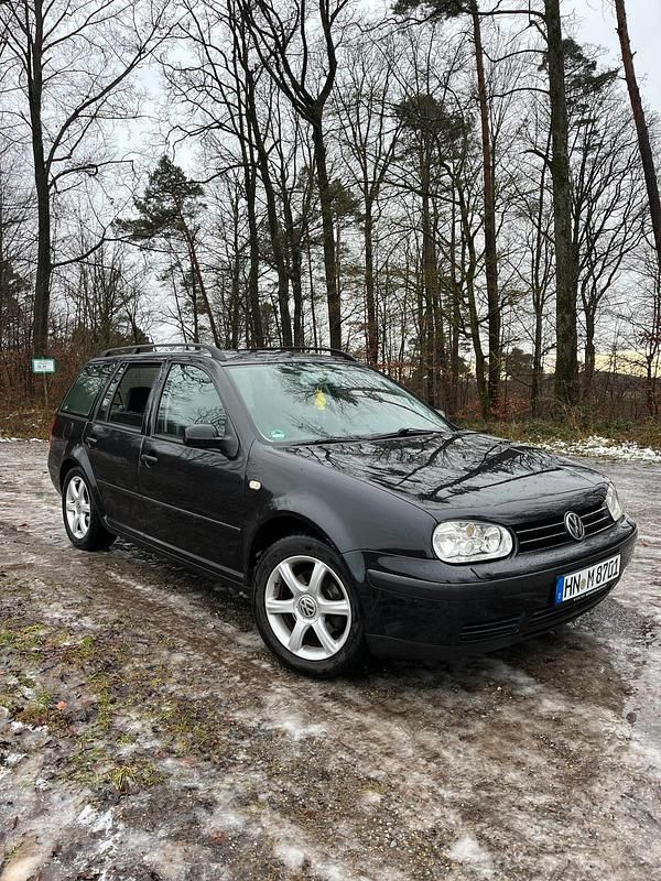 Schwarz Gebraucht 1999 VW Golf IV Kombi | 2.499 € (Teuer) - Bild 1/4