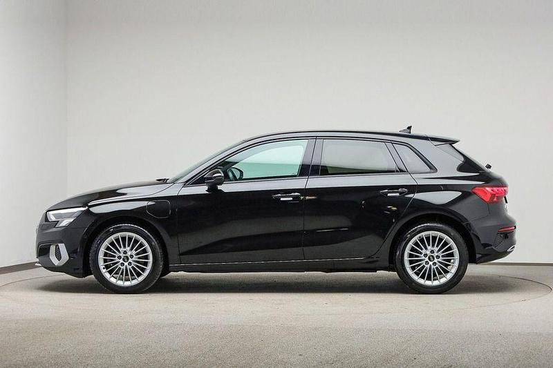 Gebraucht Audi A3 Advanced Plus 204 PS (150 kW) 2022 Mythosschwarz metallic (metallic) Limousine