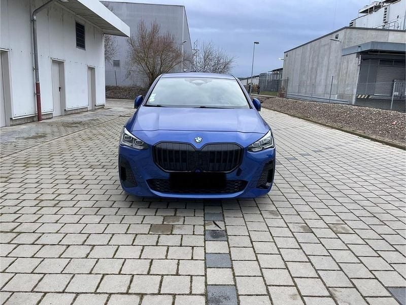 Gebraucht BMW 218 M Sport 150 PS (110 kW) 2022 Blau Van / Kleinbus
