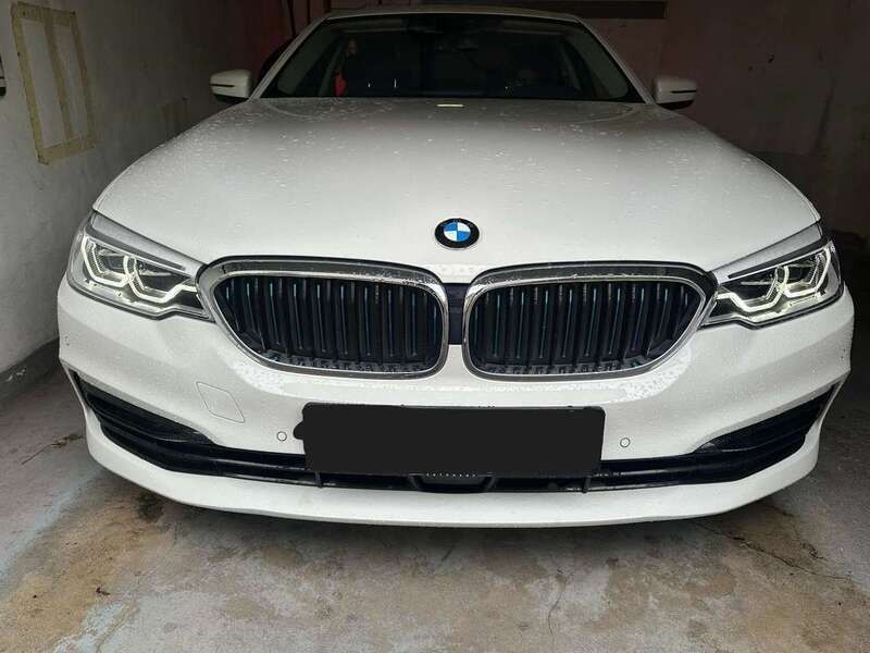 Weiß Gebraucht 2019 BMW 530e iPerformance Limousine | 31.000 € (Fairer Preis) - Bild 1/4