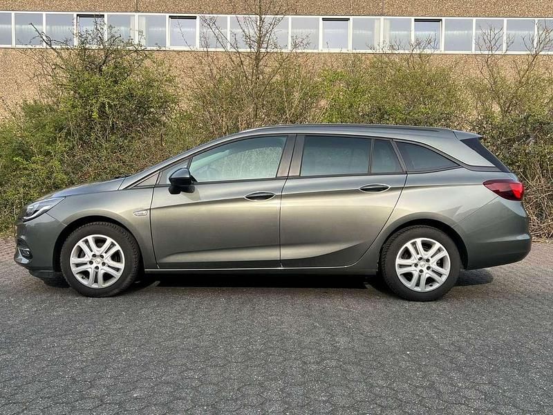 Gebraucht Opel Astra Edition 145 PS (106 kW) 2020 Grau Kombi