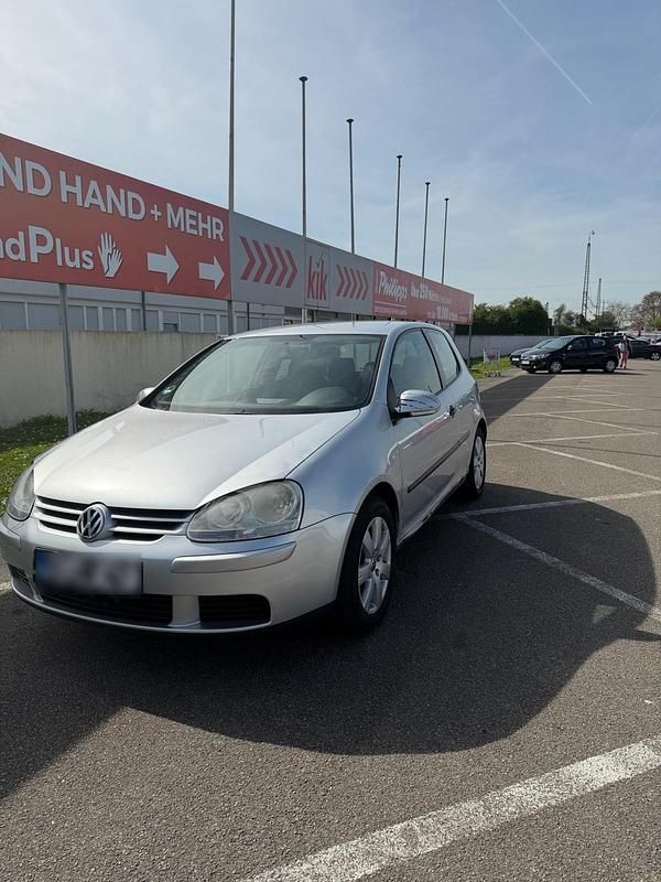 Gebraucht VW Golf IV 75 PS (55 kW) 2004 Grau Limousine