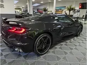 Neu Corvette C8 481 PS (353 kW) 2025 Schwarz (schwarz) Coupé