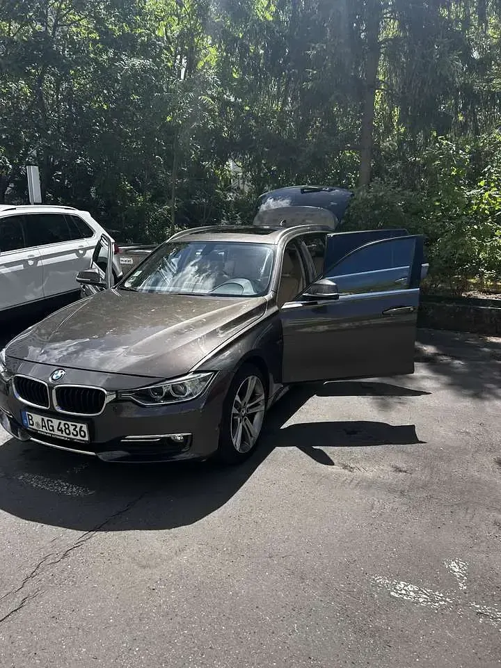 Gebraucht BMW 318 143 PS (105 kW) 2013 Limousine