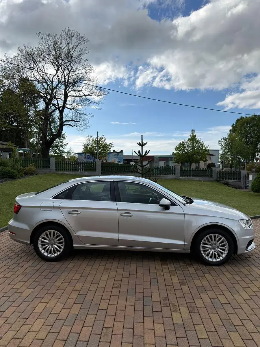 Używany Audi A3 179 KM (131 kW) 2014 Srebrny Sedan/Limuzyna