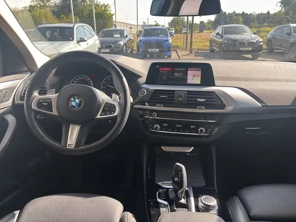 Gebraucht BMW X4 Performance 184 PS (135 kW) 2022 Schwarz SUV