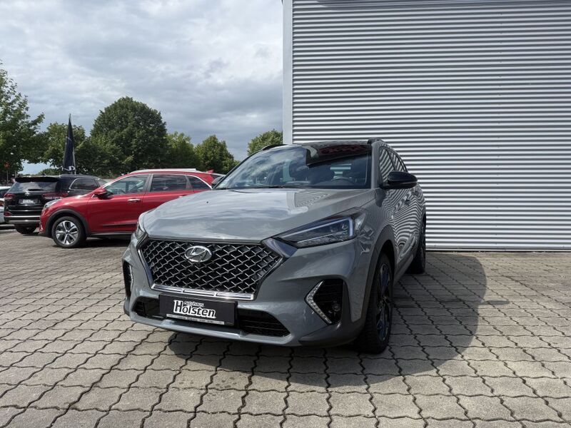 Grau Gebraucht 2019 Hyundai Tucson N Line SUV | 22.900 € (Fairer Preis) - Bild 1/4