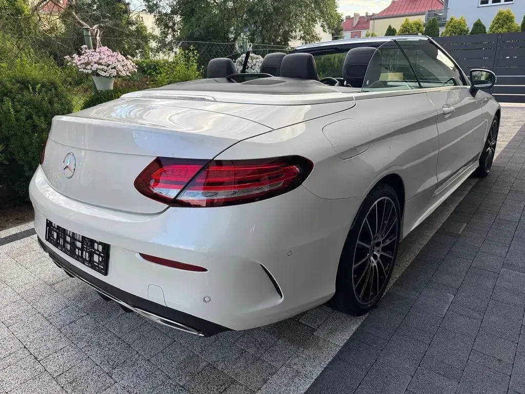 Gebraucht Mercedes C400 333 PS (244 kW) 2020 Weiß Cabrio