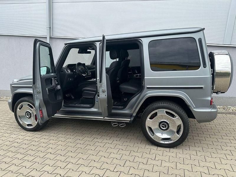 Silber Neu 2025 Mercedes G63 AMG AMG SUV | 252.875 € (Superpreis) - Bild 1/4