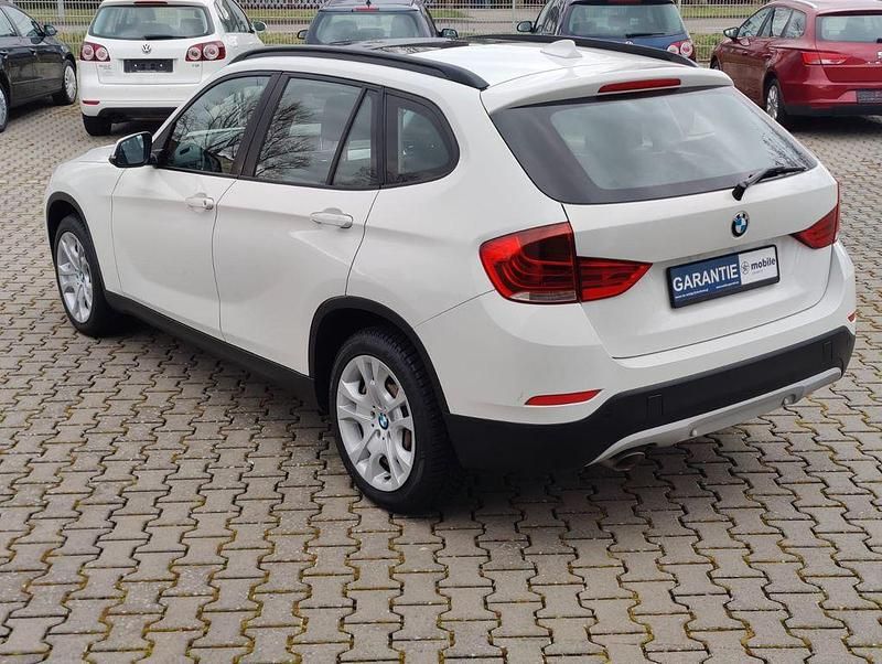 Gebraucht BMW X1 143 PS (105 kW) 2012 Weiß SUV