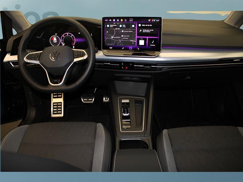 Gebraucht VW Golf VIII 150 PS (110 kW) 2025 Schwarz Kleinwagen