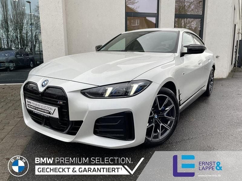 Gebraucht BMW i4 M Sport 400 kW (544 PS) 2025 Mineralweiß metallic Limousine
