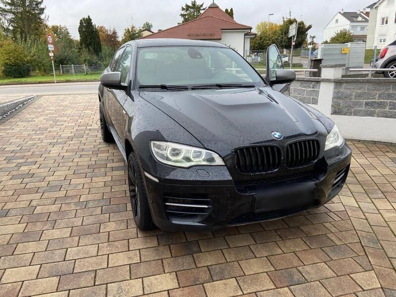 Schwarz Gebraucht 2012 BMW X6 M50 SUV | 17.900 € (Teuer) - Bild 1/4