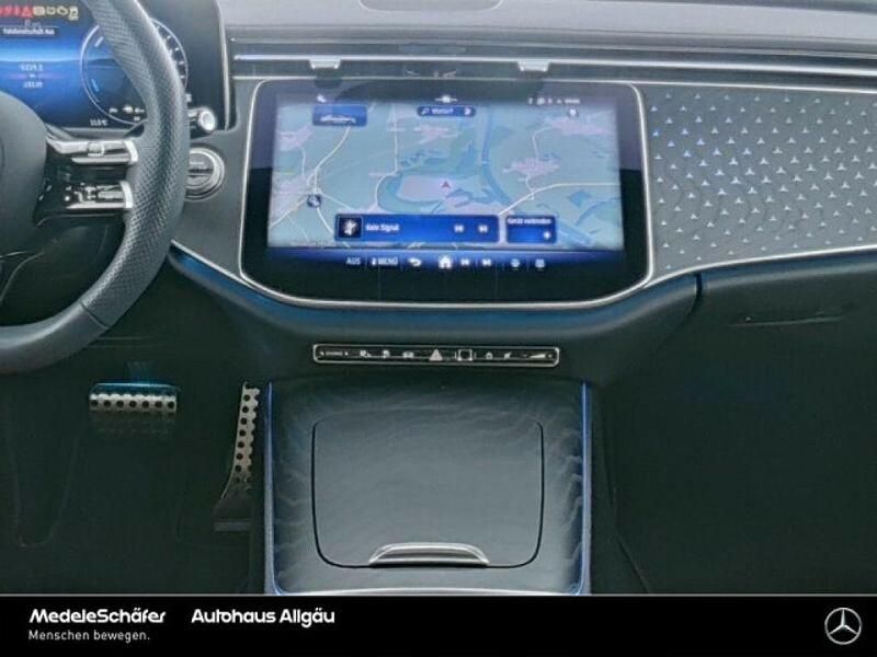 Gebraucht Mercedes E400 AMG 252 PS (185 kW) 2025 Lack obsidianschwarz (metallic) Limousine