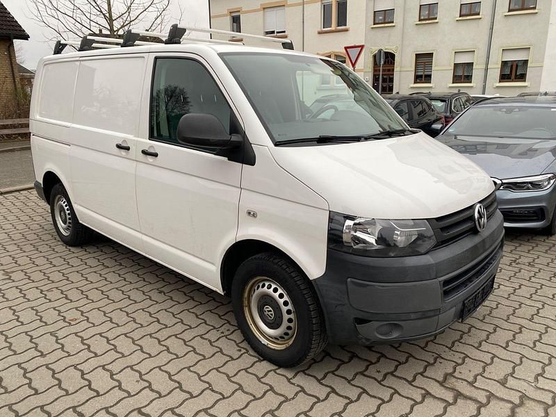 Gebraucht VW Transporter 102 PS (75 kW) 2014 Candyweiss Van