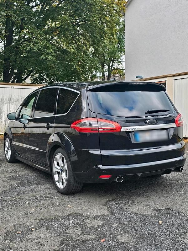 Gebraucht Ford S-MAX Titanium S 200 PS (147 kW) 2011 Schwarz Van / Kleinbus