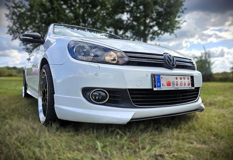 Gebraucht VW Golf Cabriolet Cup 122 PS (89 kW) 2012 Weiß Cabrio