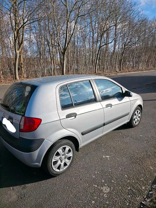 Gebraucht Hyundai Getz 69 PS (50 kW) 2006 Silber Kleinwagen