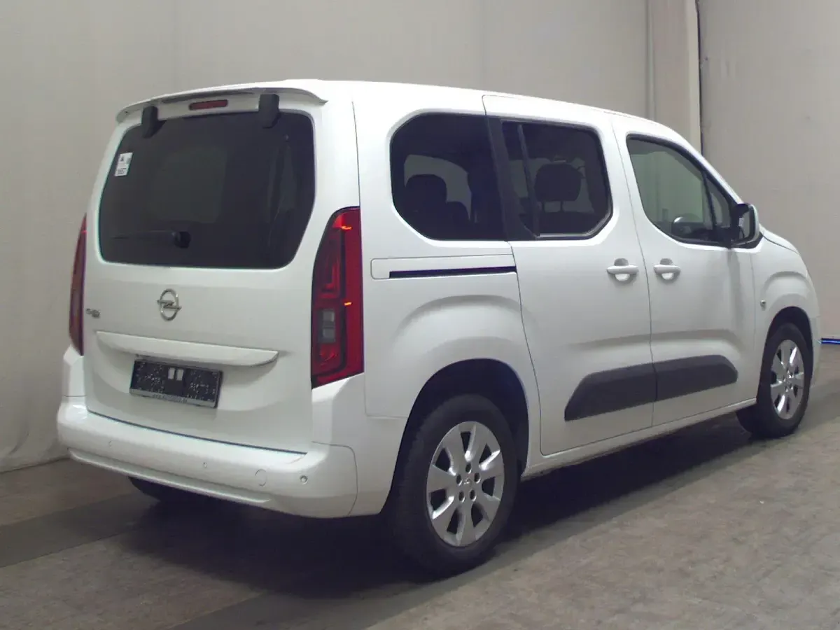 Gebraucht Opel Combo Life Elegance 102 PS (75 kW) 2021 Weiß Van / Kleinbus