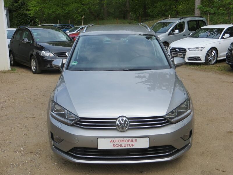 Silber Gebraucht 2017 VW Golf Sportsvan Sound Van / Kleinbus | 12.900 € (Guter Preis) - Bild 1/4