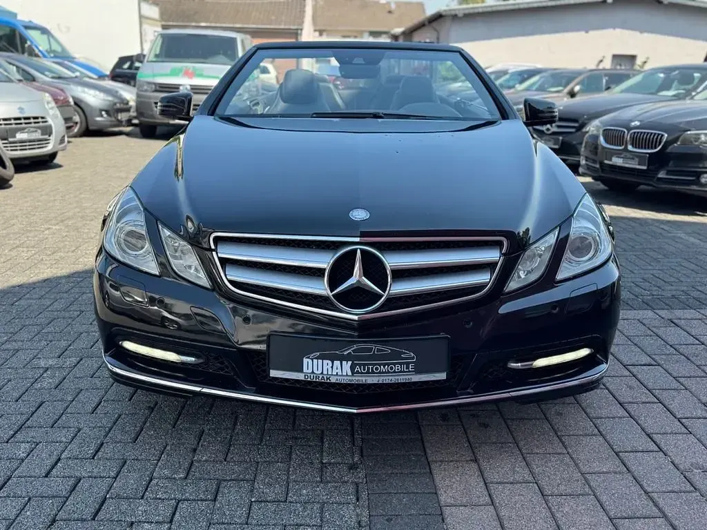 Gebraucht Mercedes 220 170 PS (125 kW) 2012 Schwarz Cabrio
