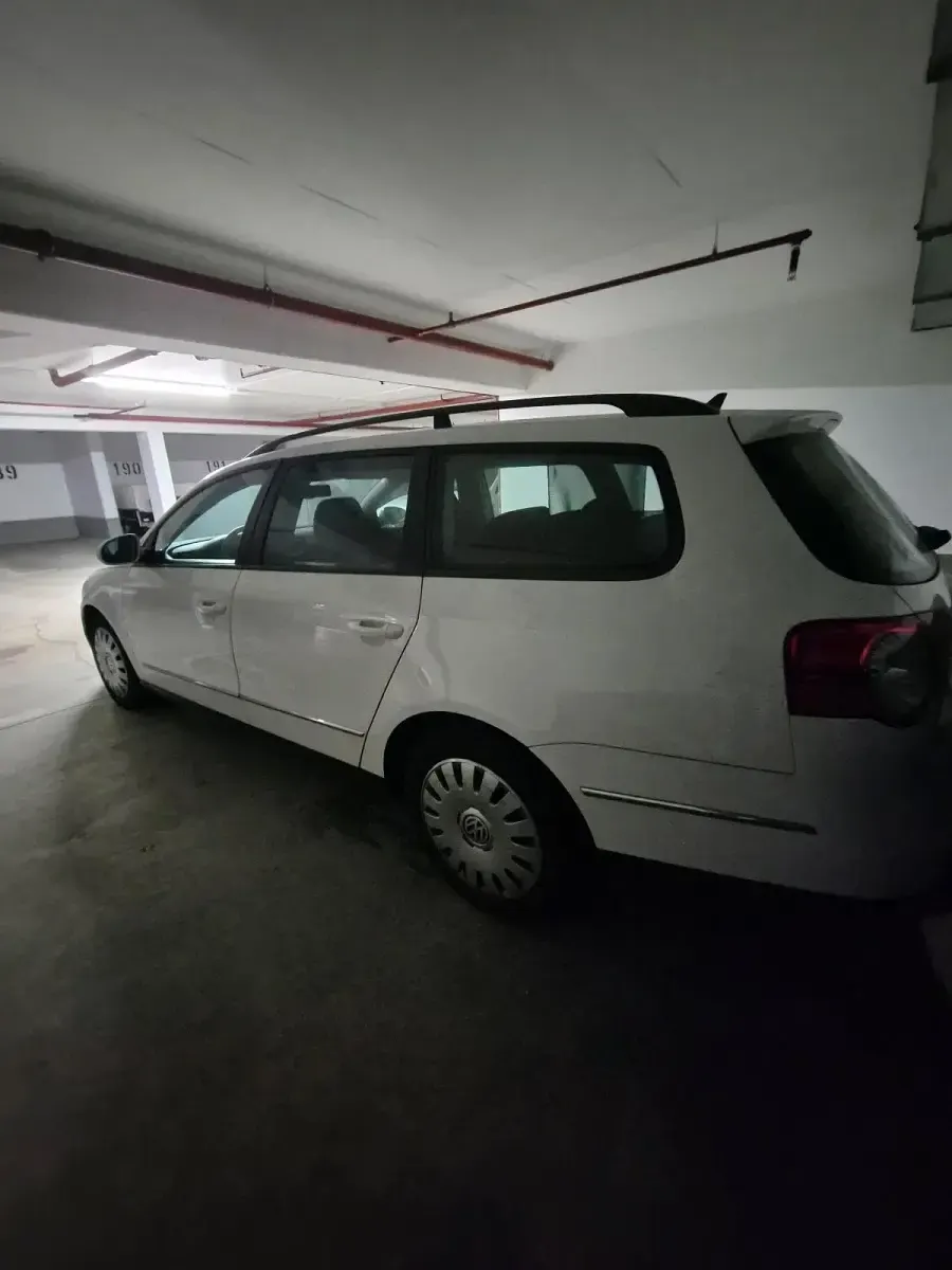 Gebraucht VW Passat 105 PS (77 kW) 2008 Weiß Kombi