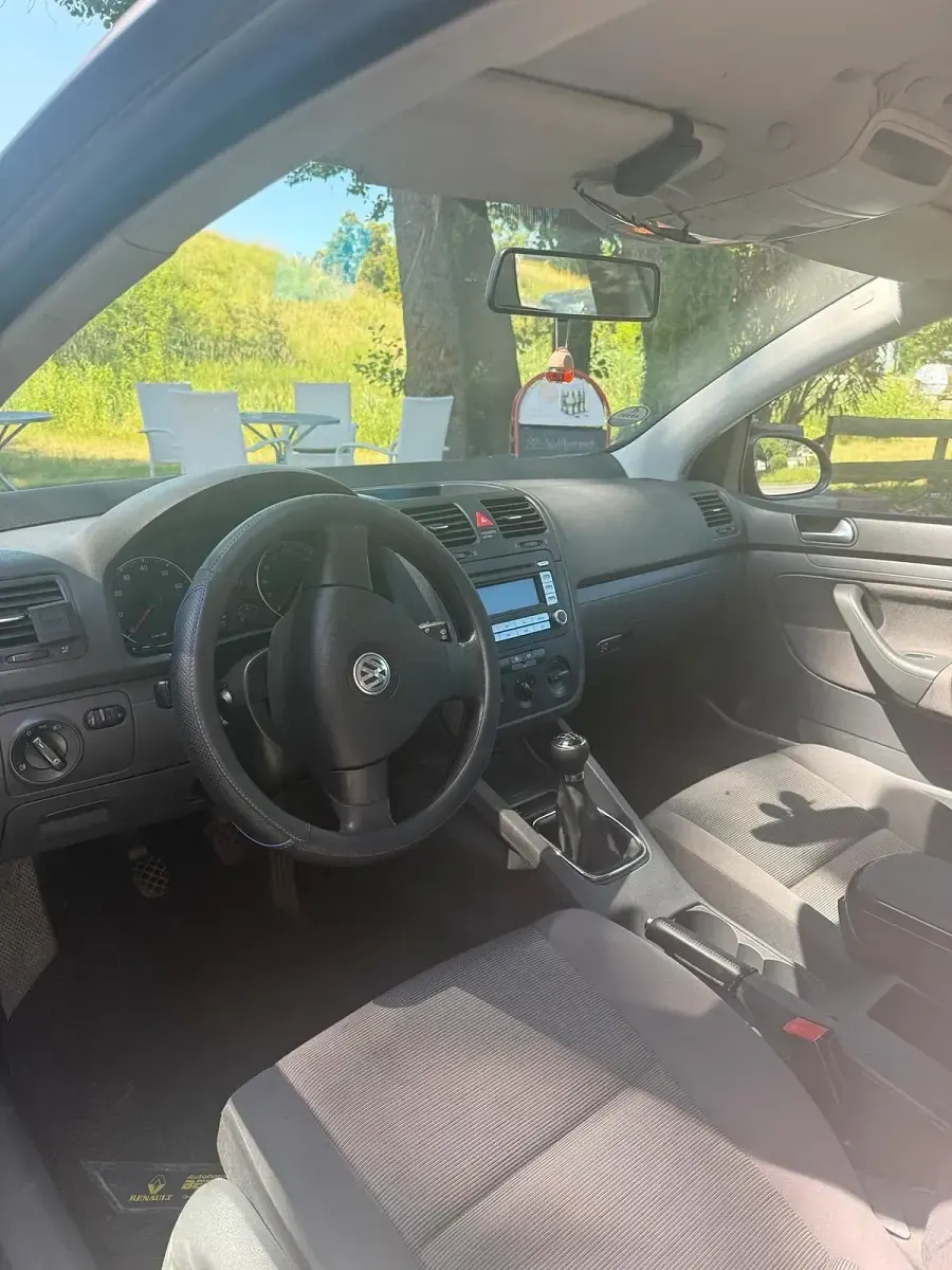 Gebraucht VW Golf 80 PS (58 kW) 2007 Silber Coupé