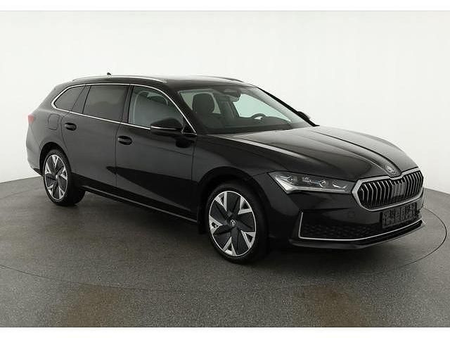 Gebraucht 2024 Skoda Superb Selection Kombi | 40.695 € (Superpreis) - Bild 1/1