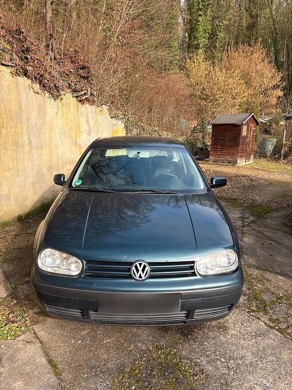 Gebraucht VW Golf IV 105 PS (77 kW) 2001 Grün Kleinwagen