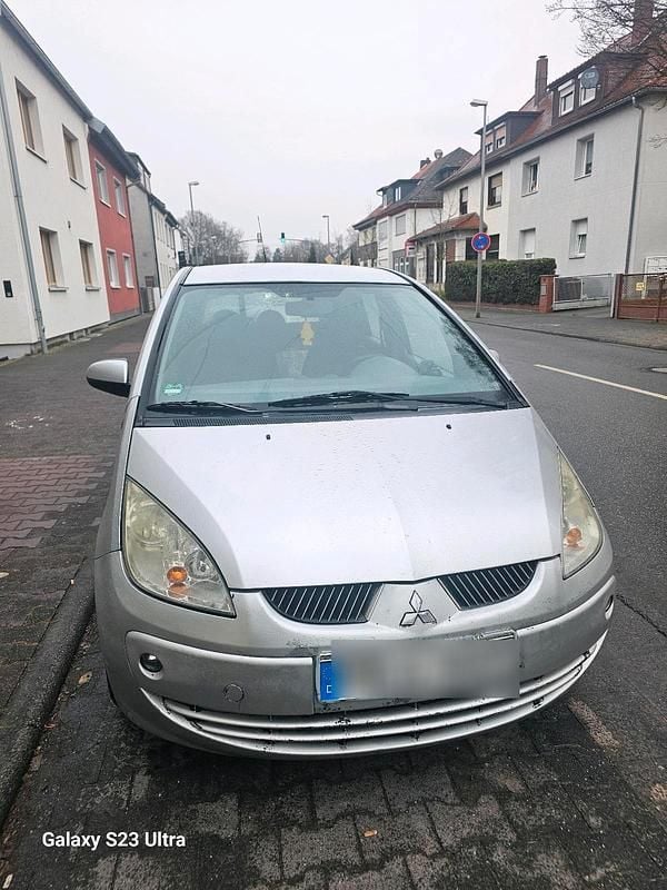 Gebraucht Mitsubishi Colt 95 PS (69 kW) 2007 Grau Kleinwagen