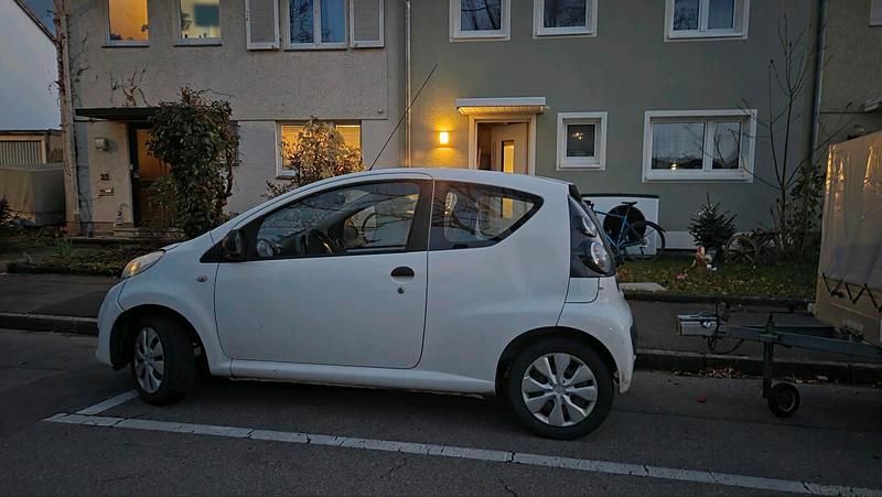 Gebraucht Citroën C1 68 PS (50 kW) 2010 Weiß Kleinwagen