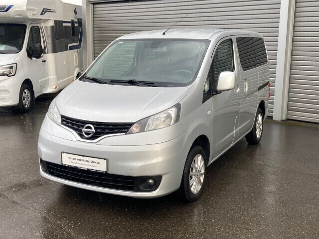 Silver (m) Gebraucht 2016 Nissan Evalia Tekna Van / Kleinbus | 21.990 € - Bild 1/4