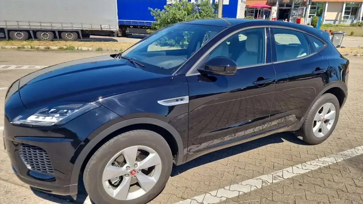 Occasion Jaguar E-Pace R-Dynamic 150 PK (110 kW) 2020 Zwart SUV