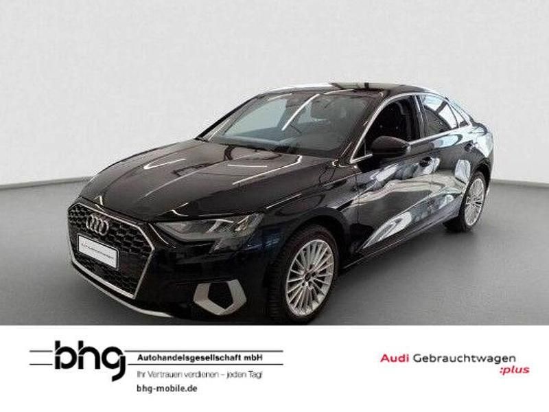 Mythosschwarz metallic Gebraucht 2024 Audi A3 Advanced Plus Limousine | 28.430 € (Superpreis) - Bild 1/4