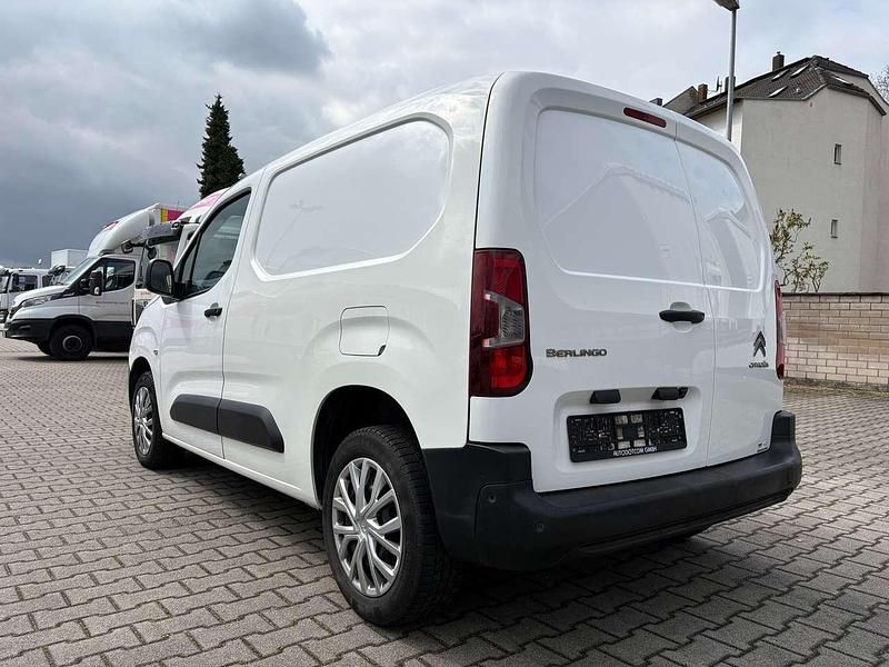 Gebraucht Citroën Berlingo 102 PS (75 kW) 2022 Weiß Van / Kleinbus