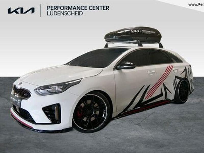 Weiß Gebraucht 2020 Kia ProCeed Kleinwagen | 24.990 € (Etwas zu teuer) - Bild 1/4