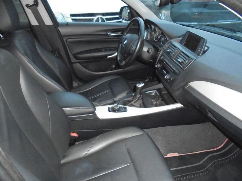 Gebraucht BMW 116 136 PS (100 kW) 2013 Grau Kleinwagen