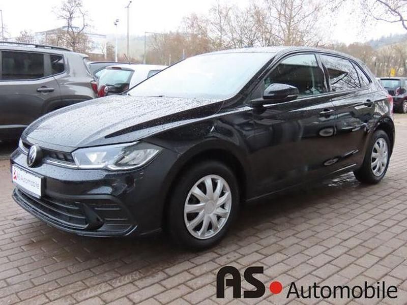 Gebraucht VW Polo Life 95 PS (69 kW) 2022 Deep black Kleinwagen