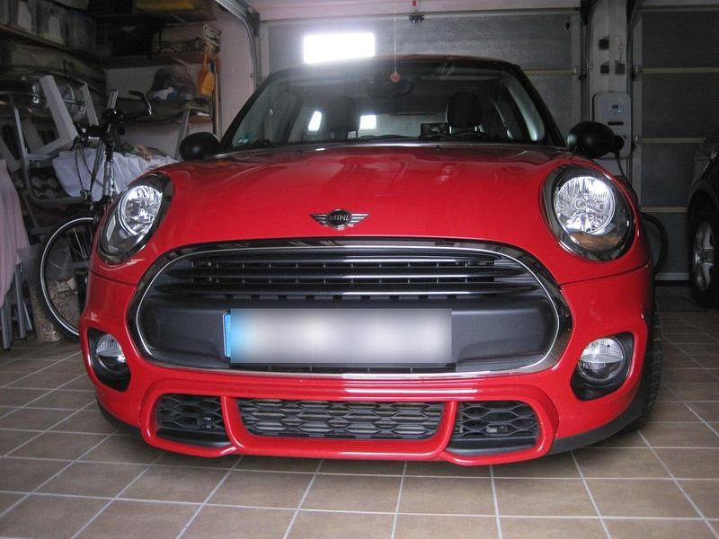 Rot Gebraucht 2017 Mini ONE Kleinwagen | 14.500 € - Bild 1/4