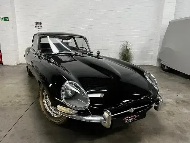 Occasion Jaguar E-Type 269 PK (197 kW) 1966 Zwart Coupé