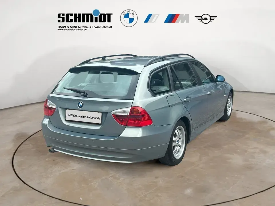 Gebraucht BMW 320 163 PS (119 kW) 2005 (grau)  arktis Kombi